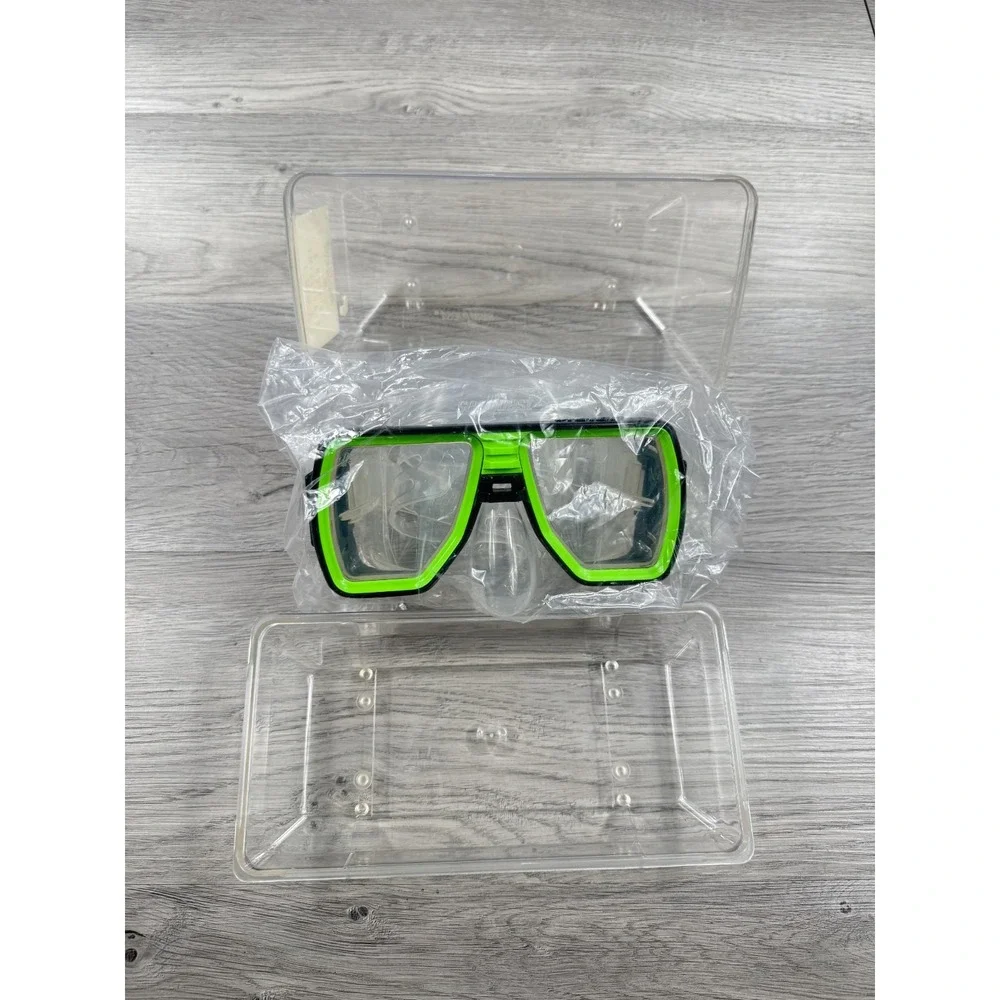 Ventura SeaQuest Vision Diving Snorkeling Goggles Tempered Black Green Case